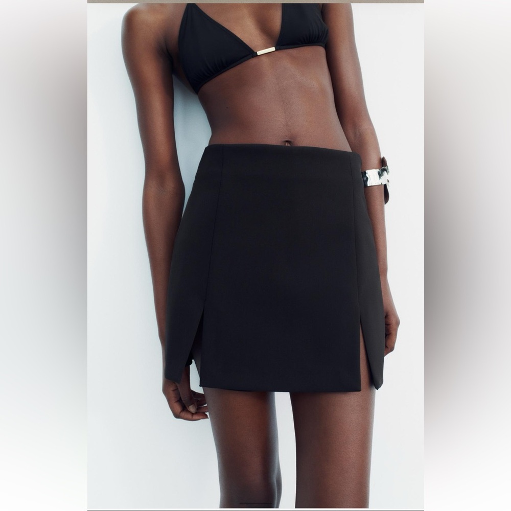 Zara Black high waist Skort Short With Side Satin Effect Band Front slits S NWT